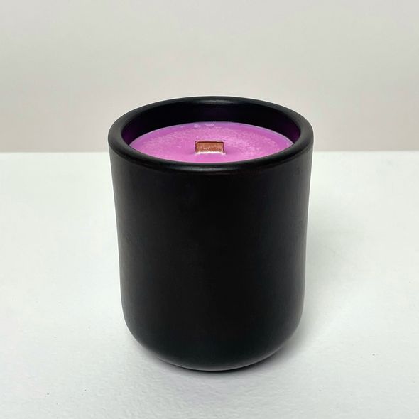 KYIV candle with lilac and chestnut aroma