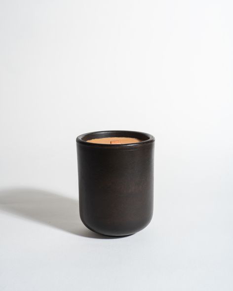 KHMELNYTSKYI candle with black walnut aroma